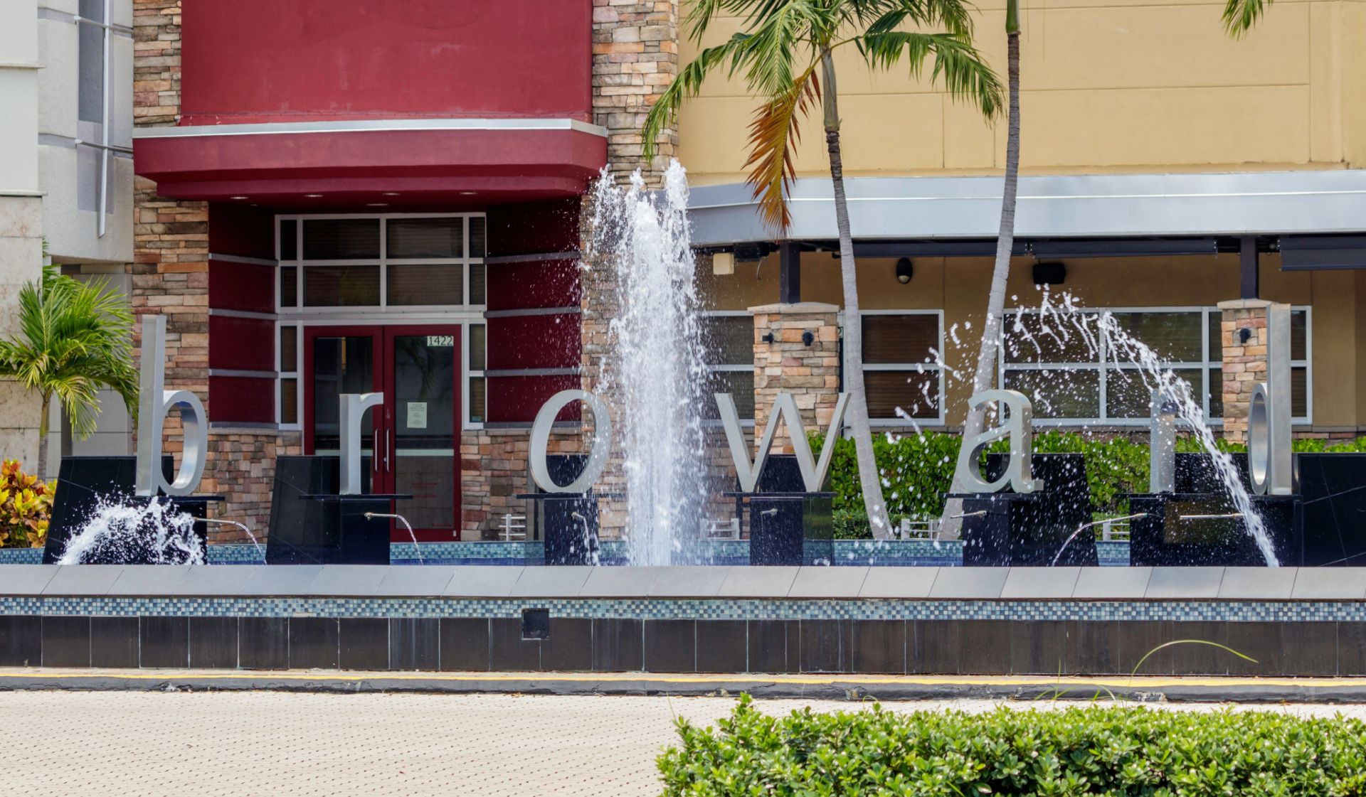 Plantation Gardens Apartments in Plantation, FL Neighborhood